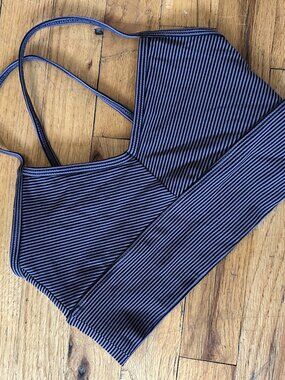 Glyder striped sports bra Workout Activewear Athleisure cute top, xs